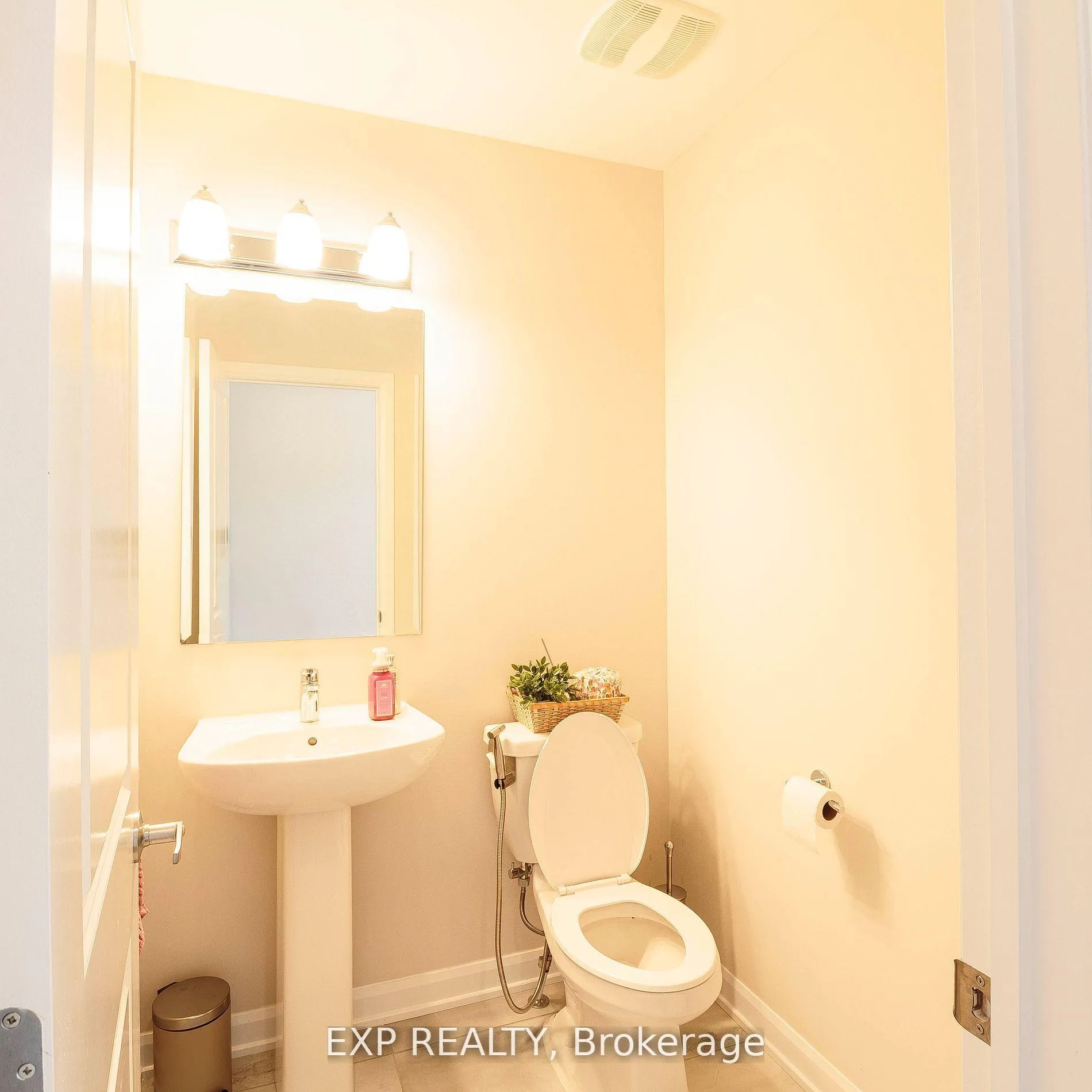 Photo 7 of 758 Cappamore Drive, Ottawa, Barrhaven - Half Moon Bay — HOMEH