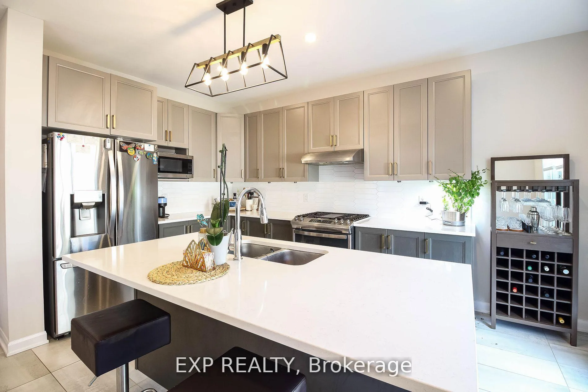 Photo 10 of 758 Cappamore Drive, Ottawa, Barrhaven - Half Moon Bay — HOMEH