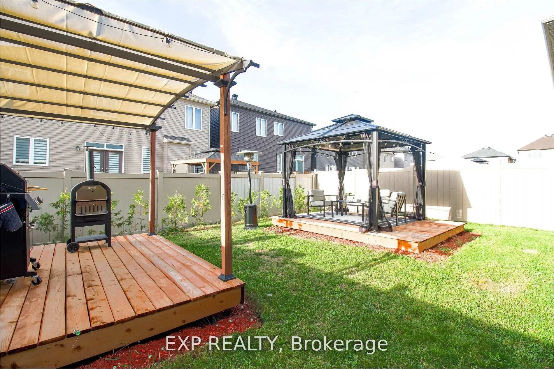 Photo 12 of 758 Cappamore Drive, Ottawa, Barrhaven - Half Moon Bay — HOMEH