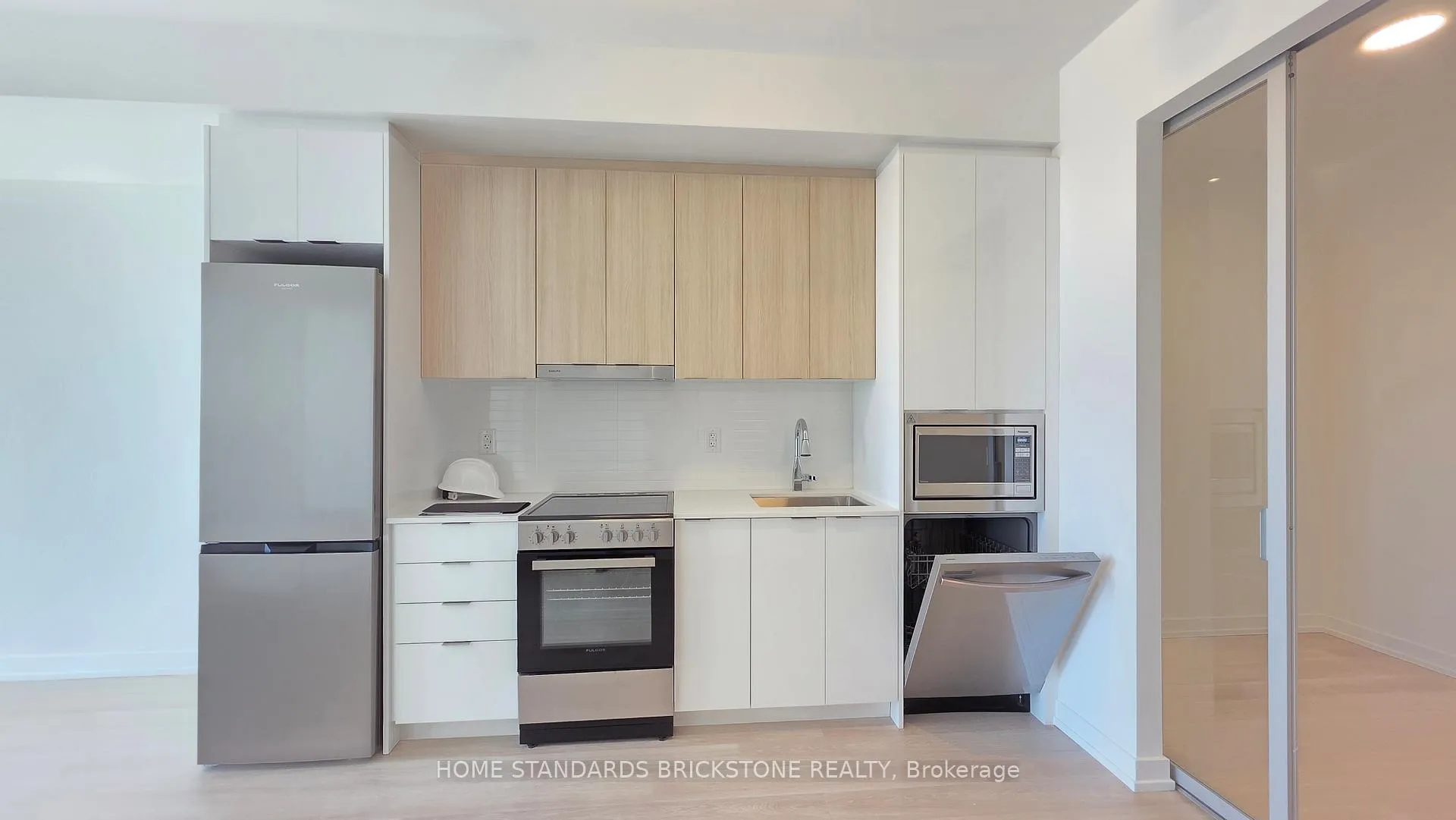 Photo 3 of Unit A2207, 9763 Markham Road, Markham, Greensborough — HOMEH