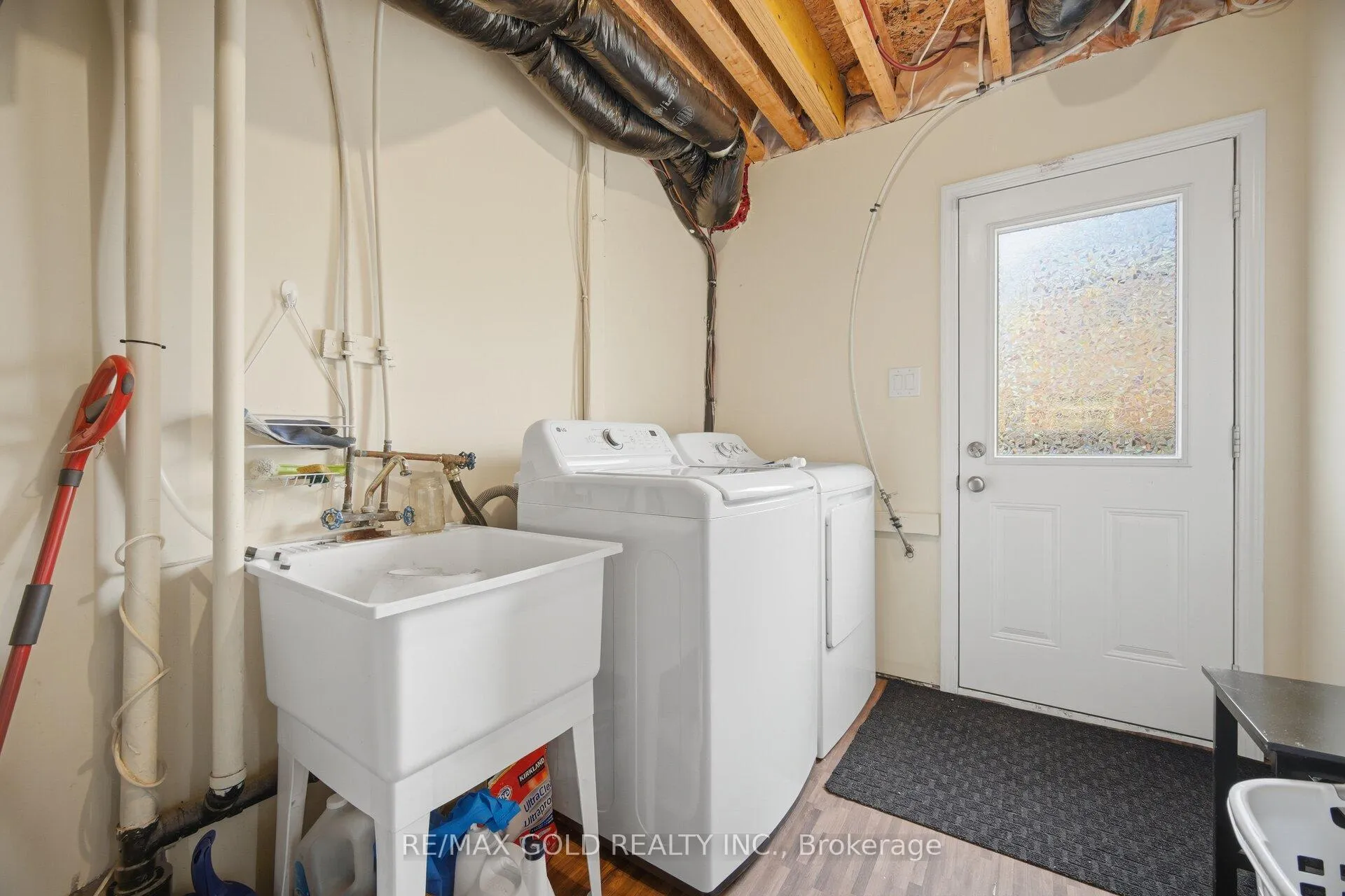 Photo 29 of 40 Memory Lane, Brampton, Northwest Brampton — HOMEH