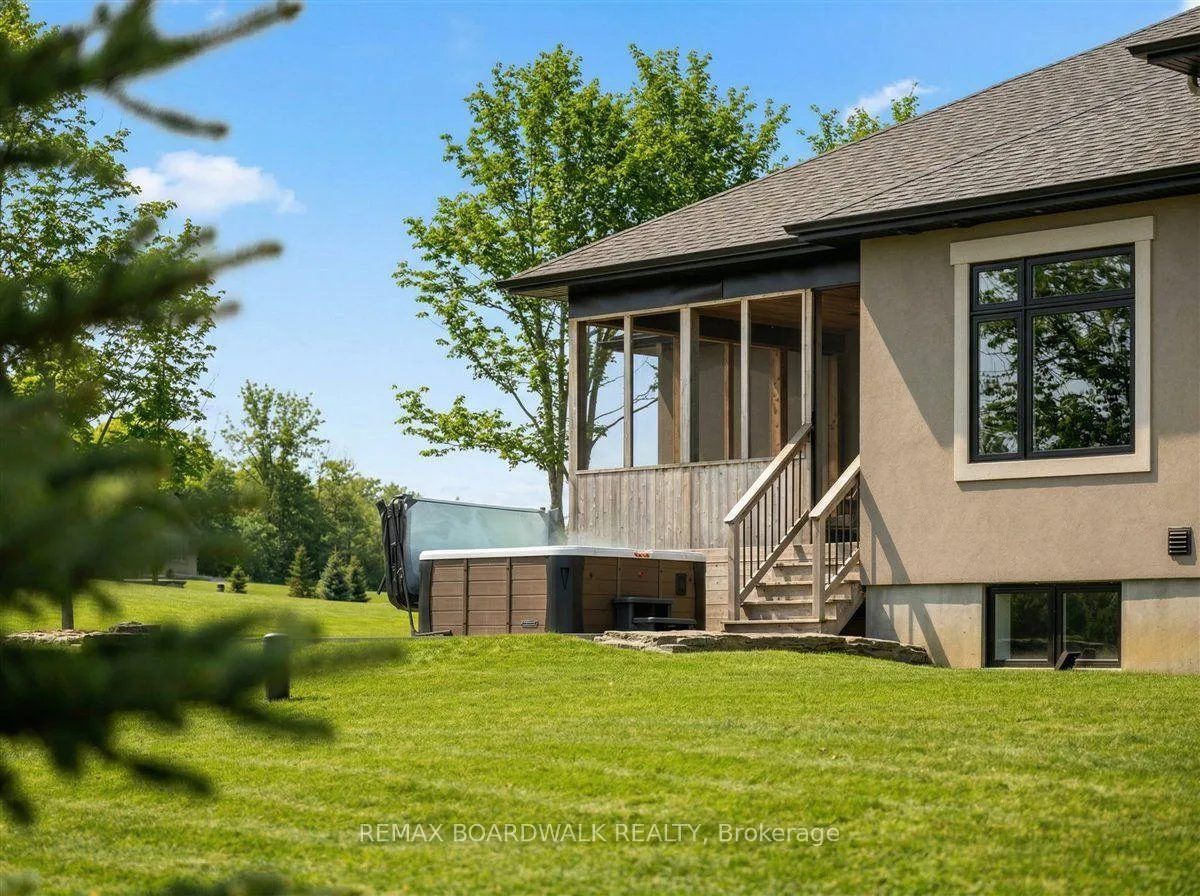 Photo 45 of 137 Coyles Drive S, Beckwith, Beckwith Twp — HOMEH