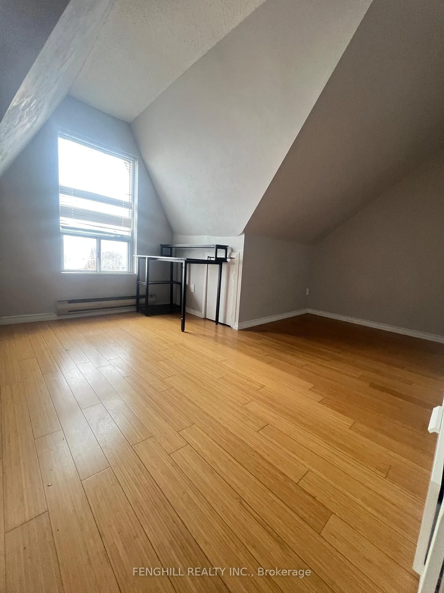 Photo 10 of Unit 2, 678 Bathurst Street, Toronto, Palmerston-Little Italy — HOMEH
