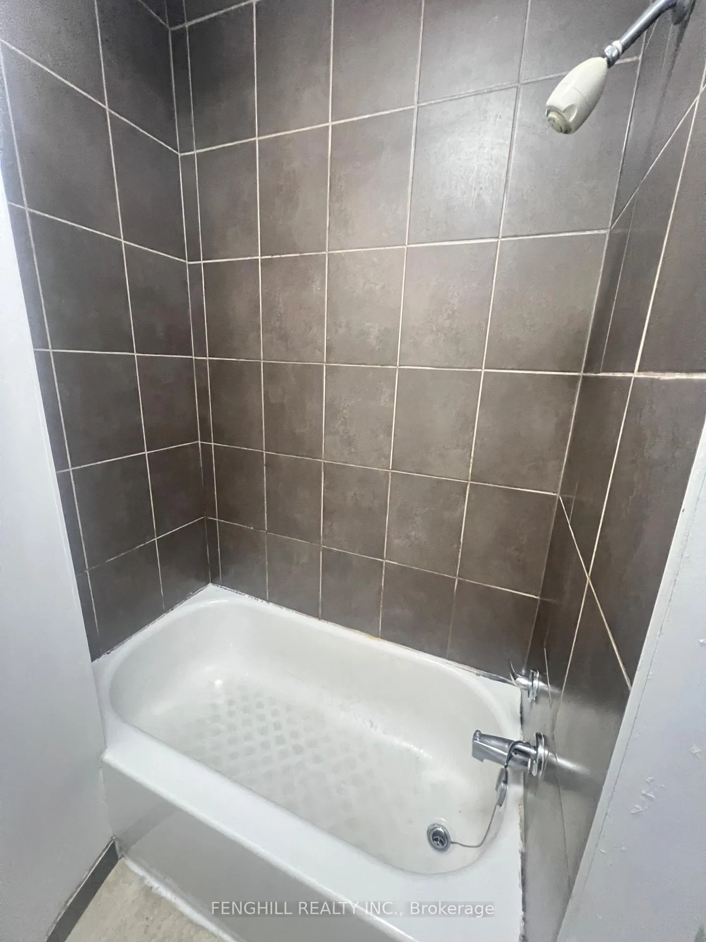 Photo 12 of Unit 2, 678 Bathurst Street, Toronto, Palmerston-Little Italy — HOMEH