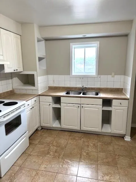 Photo 6 of Unit 5, 1254 Dorchester Avenue E, Ottawa, Carlington — HOMEH