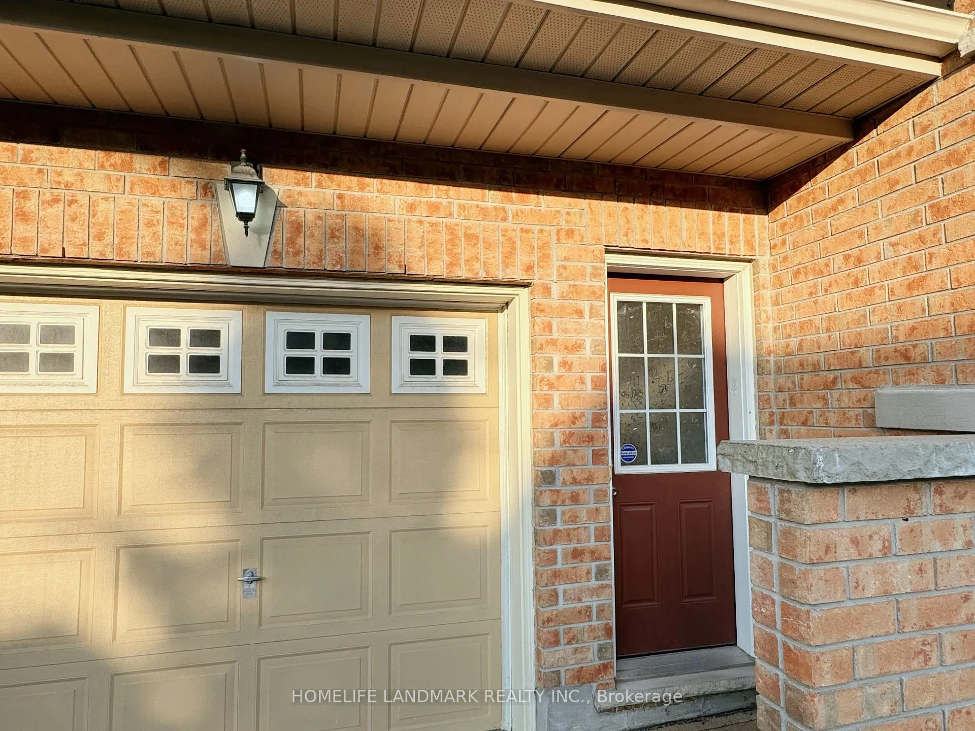 Photo 5 of 35 Hyacinth Street, Markham, Wismer — HOMEH