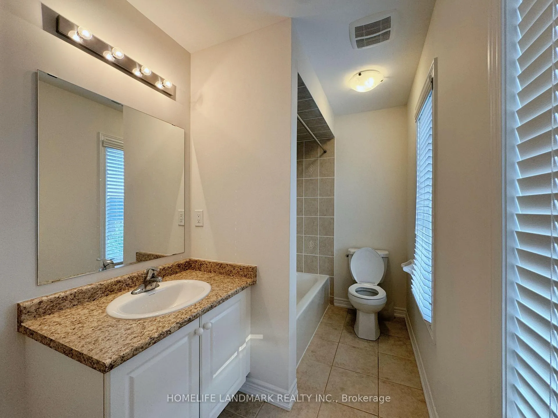 Photo 17 of 35 Hyacinth Street, Markham, Wismer — HOMEH