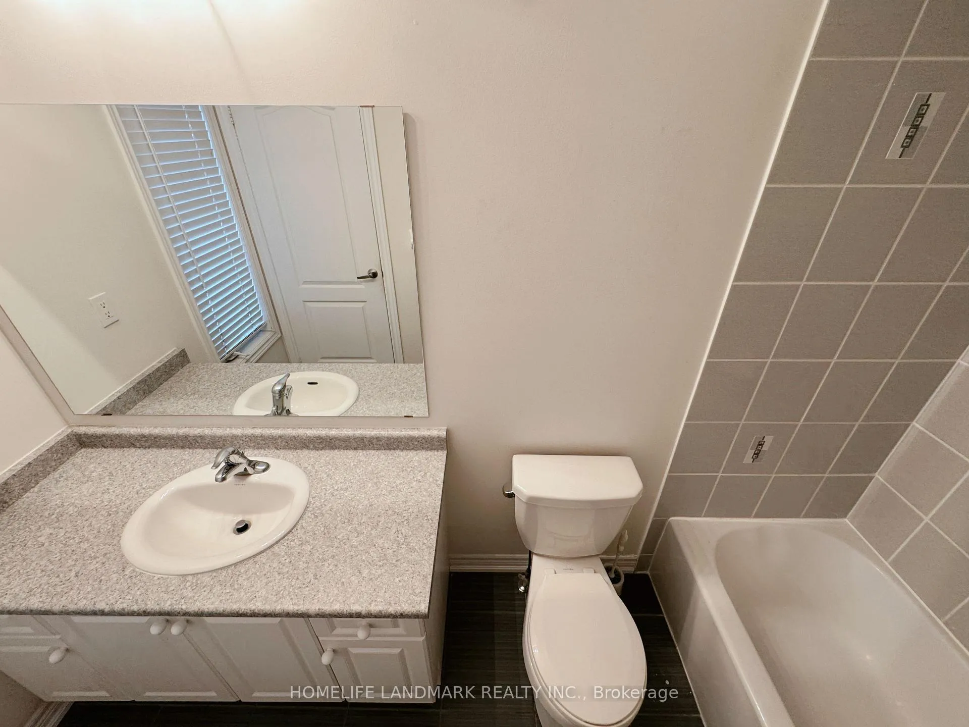 Photo 19 of 35 Hyacinth Street, Markham, Wismer — HOMEH