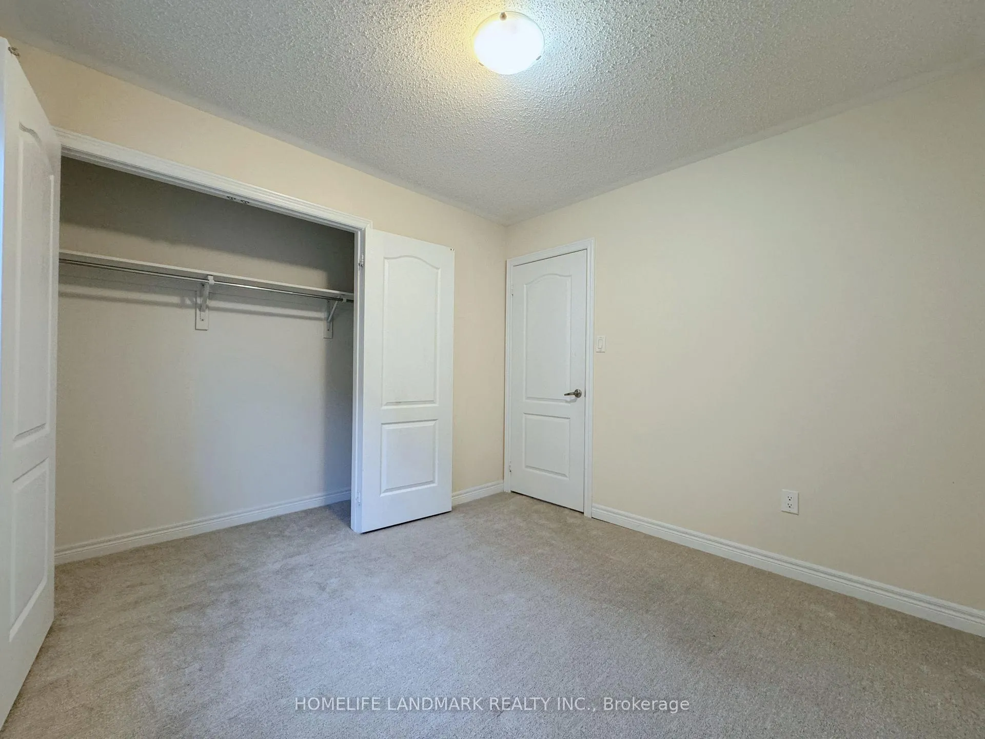 Photo 23 of 35 Hyacinth Street, Markham, Wismer — HOMEH