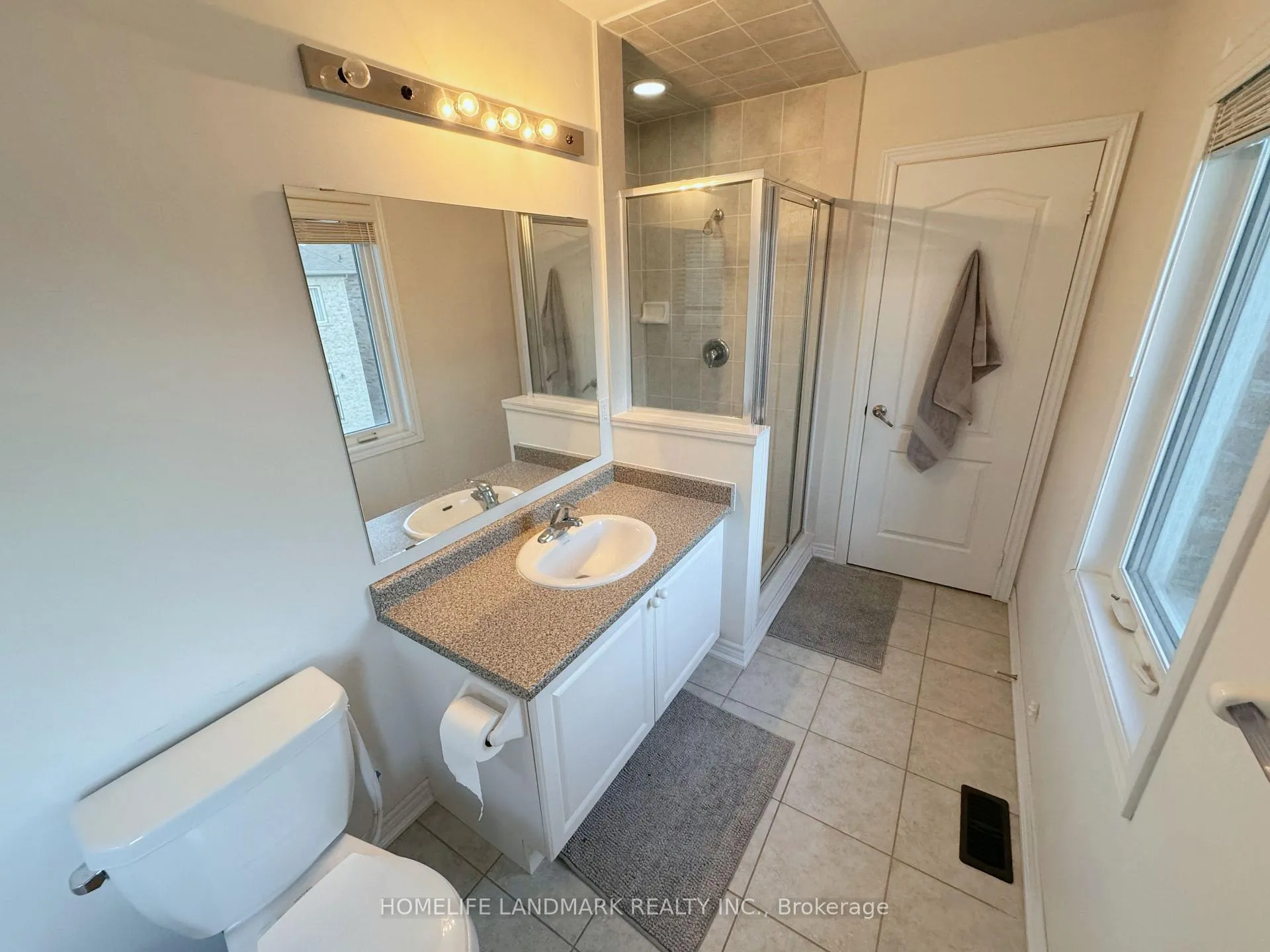 Photo 25 of 35 Hyacinth Street, Markham, Wismer — HOMEH