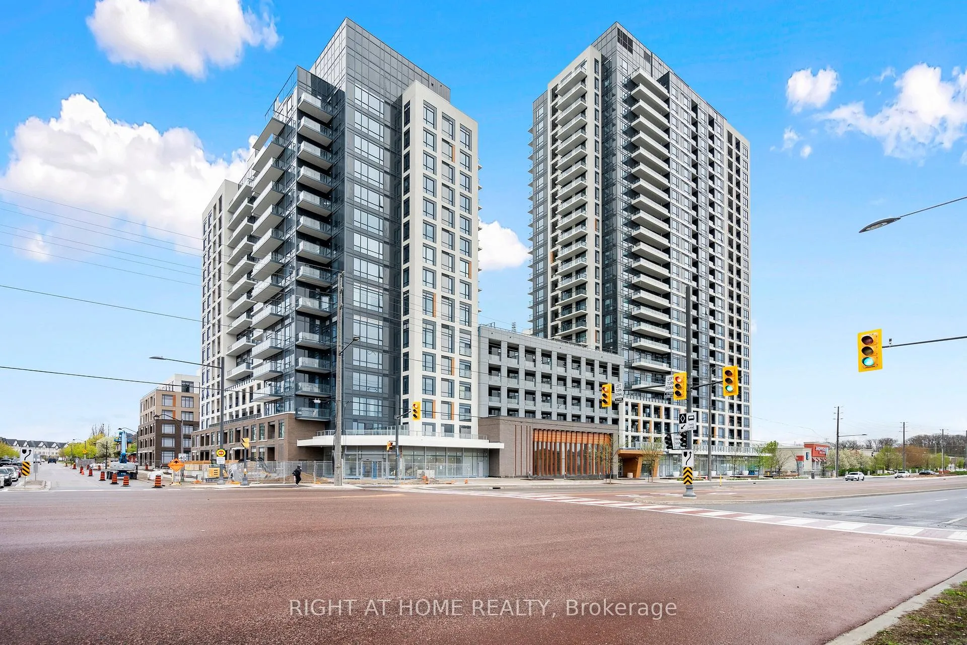 Photo 39 of Unit 1424, 7950 Bathurst Street, Vaughan, Beverley Glen — HOMEH