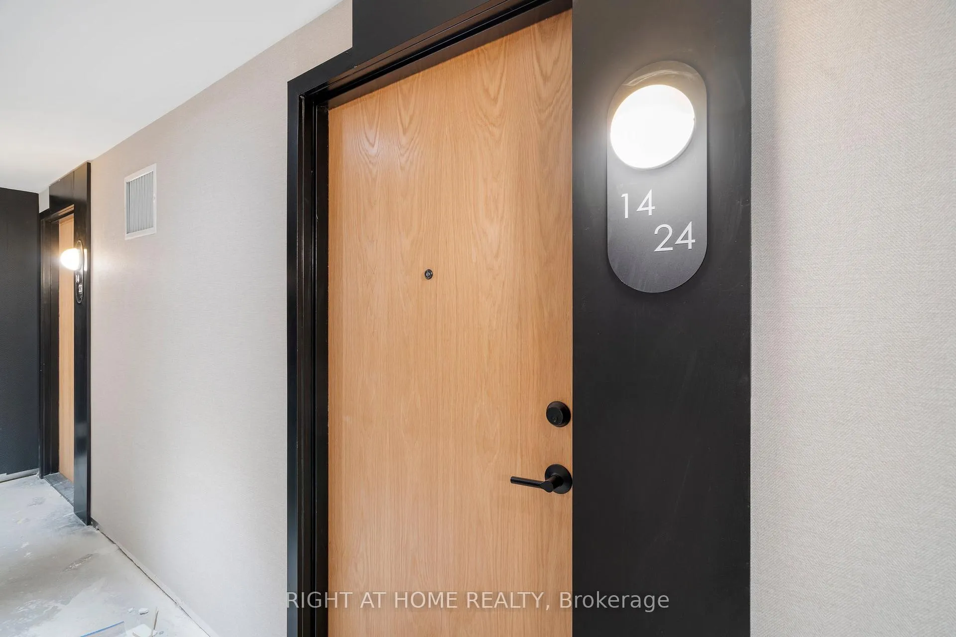 Photo 1 of Unit 1424, 7950 Bathurst Street, Vaughan, Beverley Glen — HOMEH