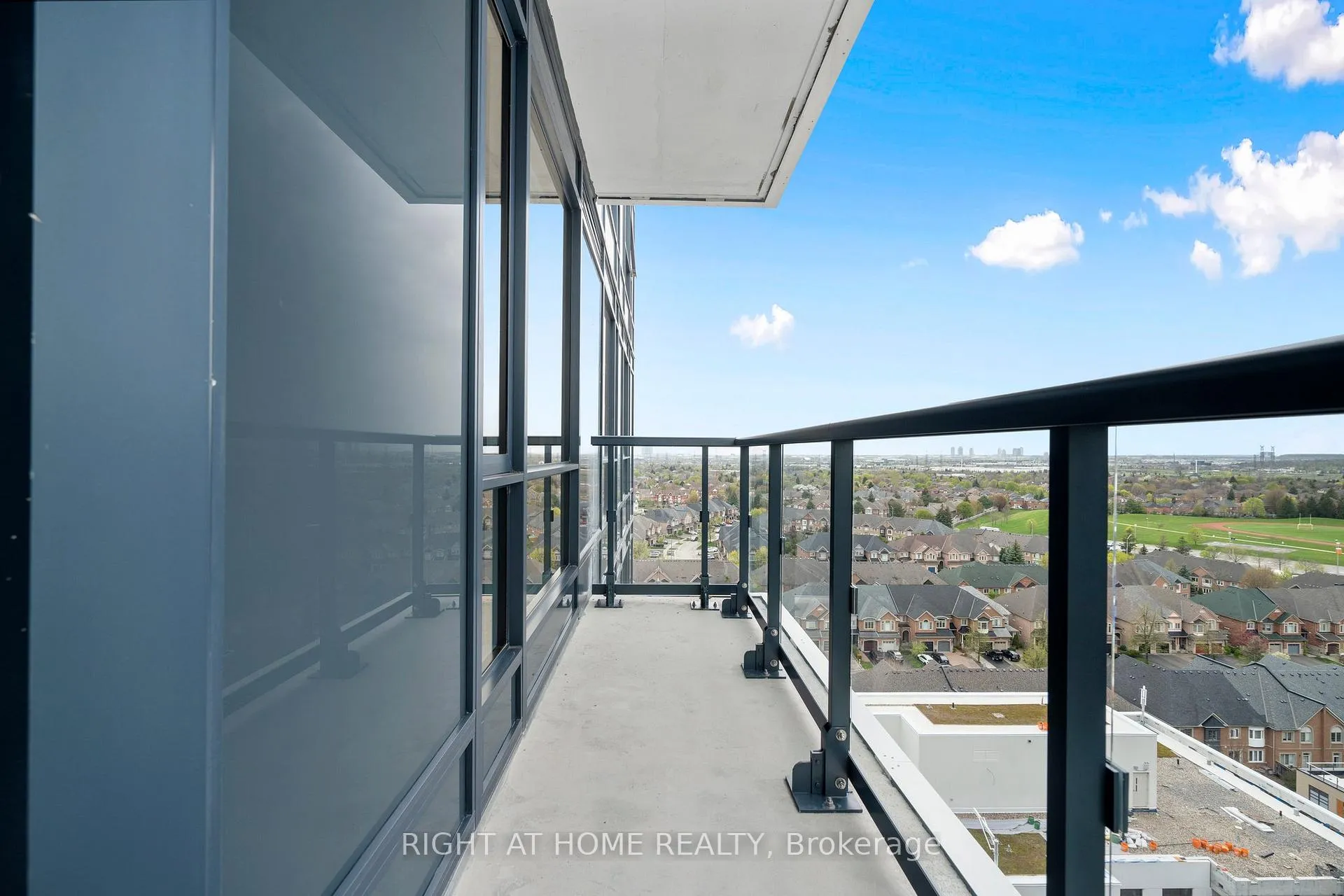 Photo 17 of Unit 1424, 7950 Bathurst Street, Vaughan, Beverley Glen — HOMEH