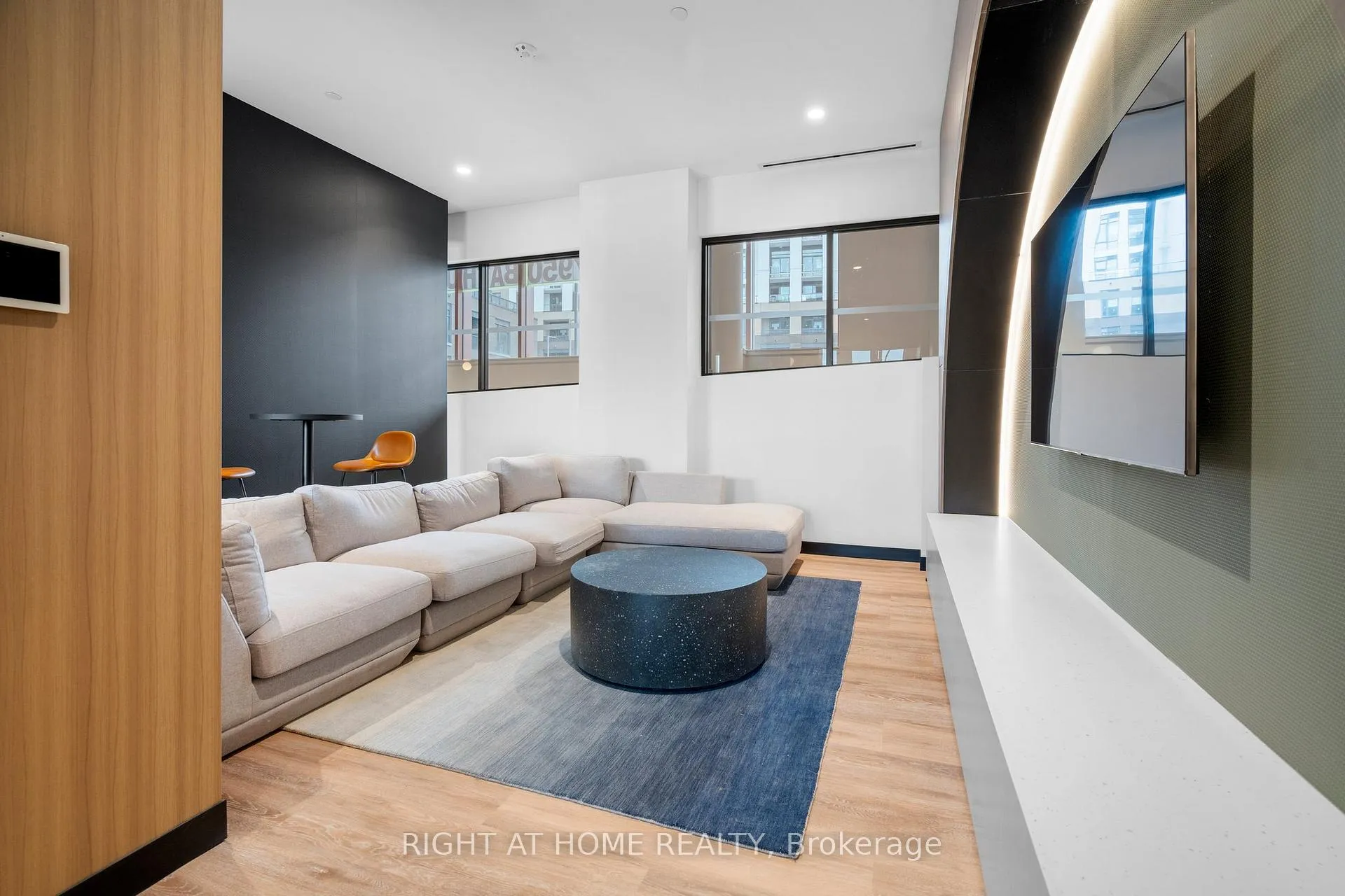 Photo 24 of Unit 1424, 7950 Bathurst Street, Vaughan, Beverley Glen — HOMEH