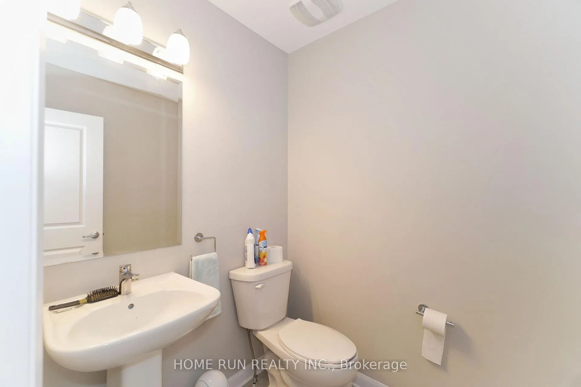 Photo 5 of 422 Kayak Street, Ottawa, Barrhaven - Hearts Desire — HOMEH