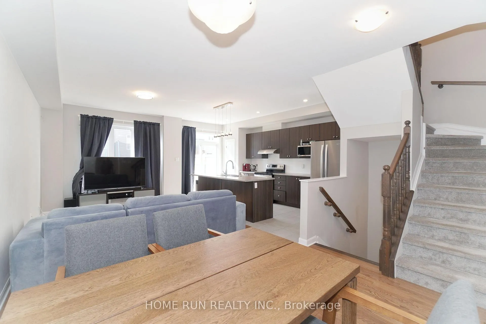 Photo 7 of 422 Kayak Street, Ottawa, Barrhaven - Hearts Desire — HOMEH