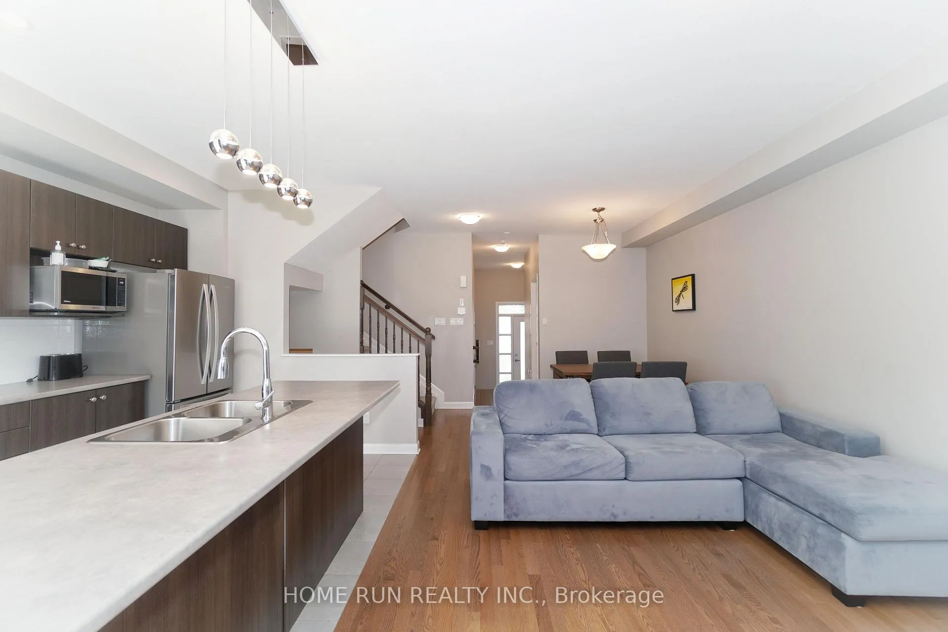 Photo 10 of 422 Kayak Street, Ottawa, Barrhaven - Hearts Desire — HOMEH
