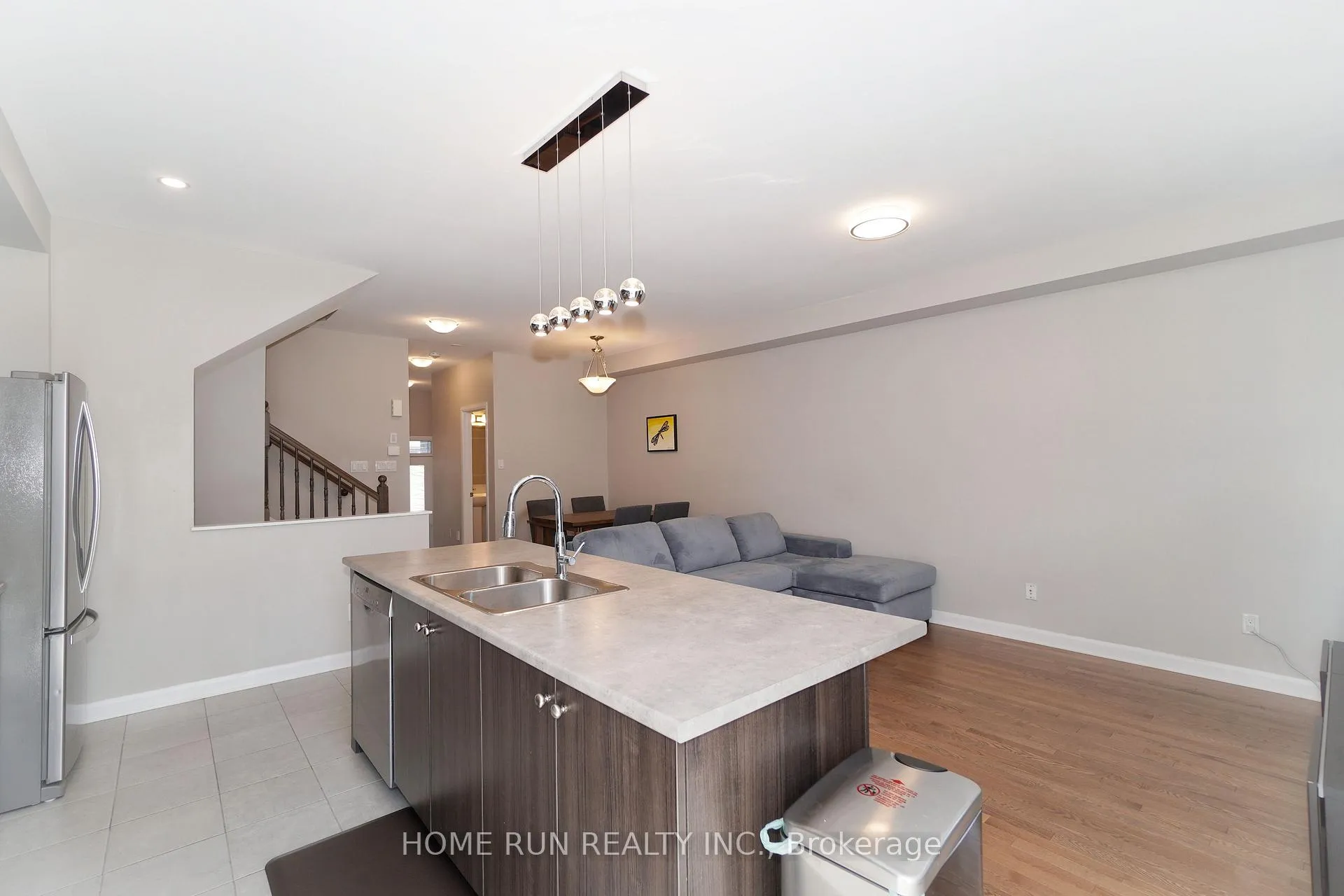Photo 13 of 422 Kayak Street, Ottawa, Barrhaven - Hearts Desire — HOMEH