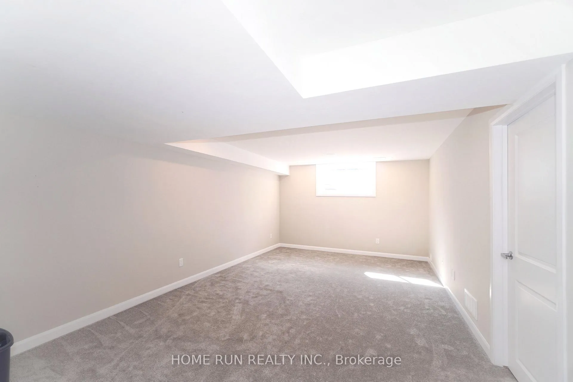 Photo 14 of 422 Kayak Street, Ottawa, Barrhaven - Hearts Desire — HOMEH