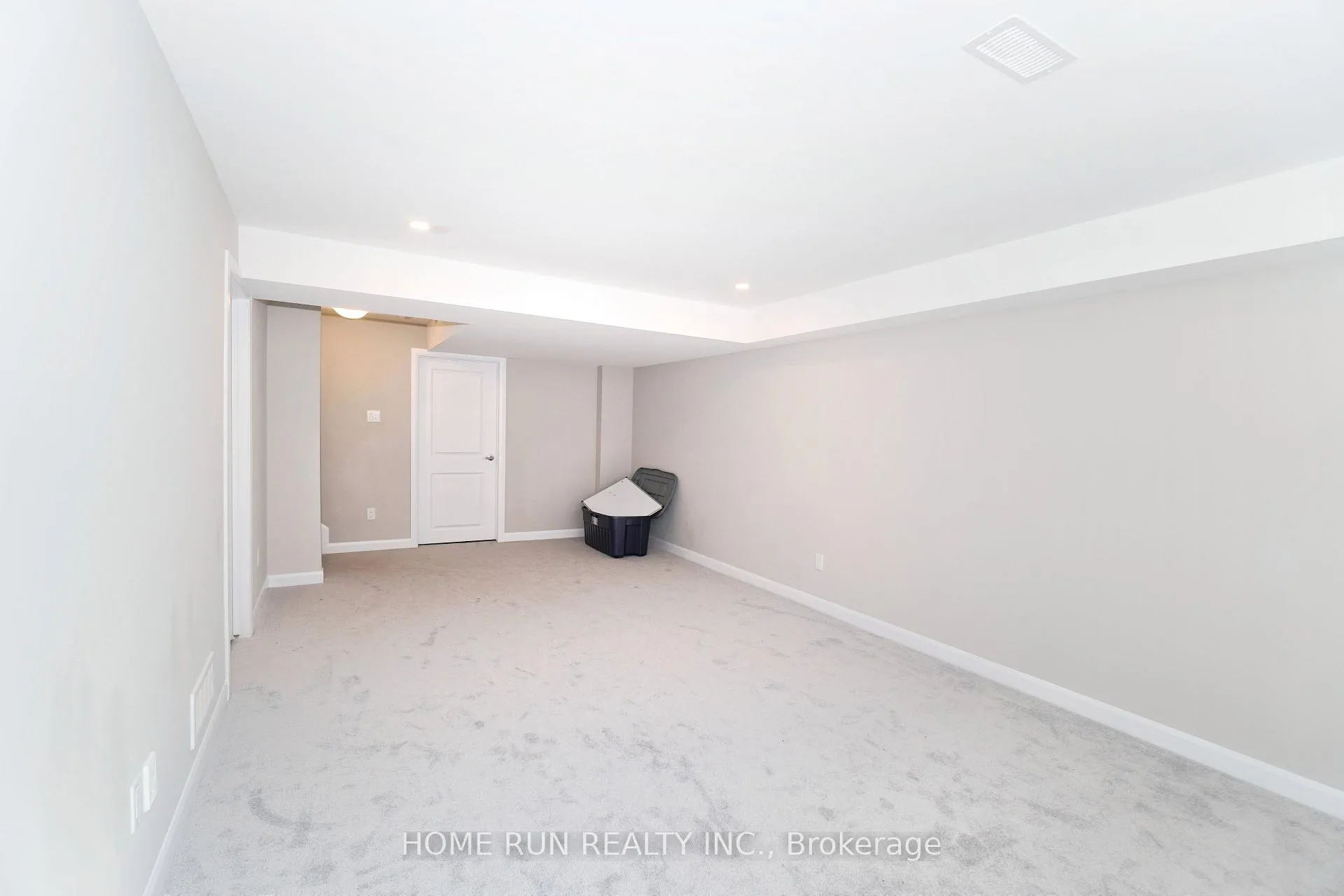 Photo 15 of 422 Kayak Street, Ottawa, Barrhaven - Hearts Desire — HOMEH