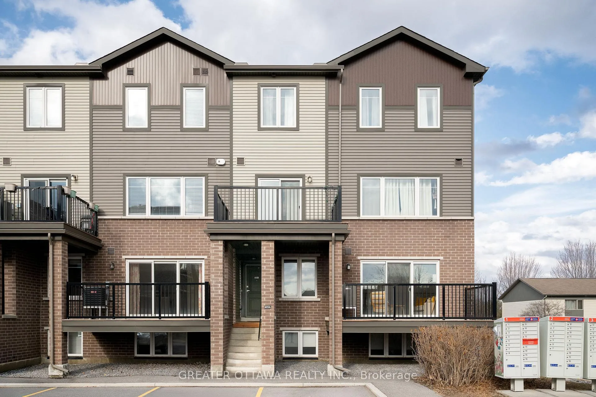 Photo 1 of Unit 16, 415 Eldorado Private, Ottawa, Kanata - Morgan's Grant/South March — HOMEH