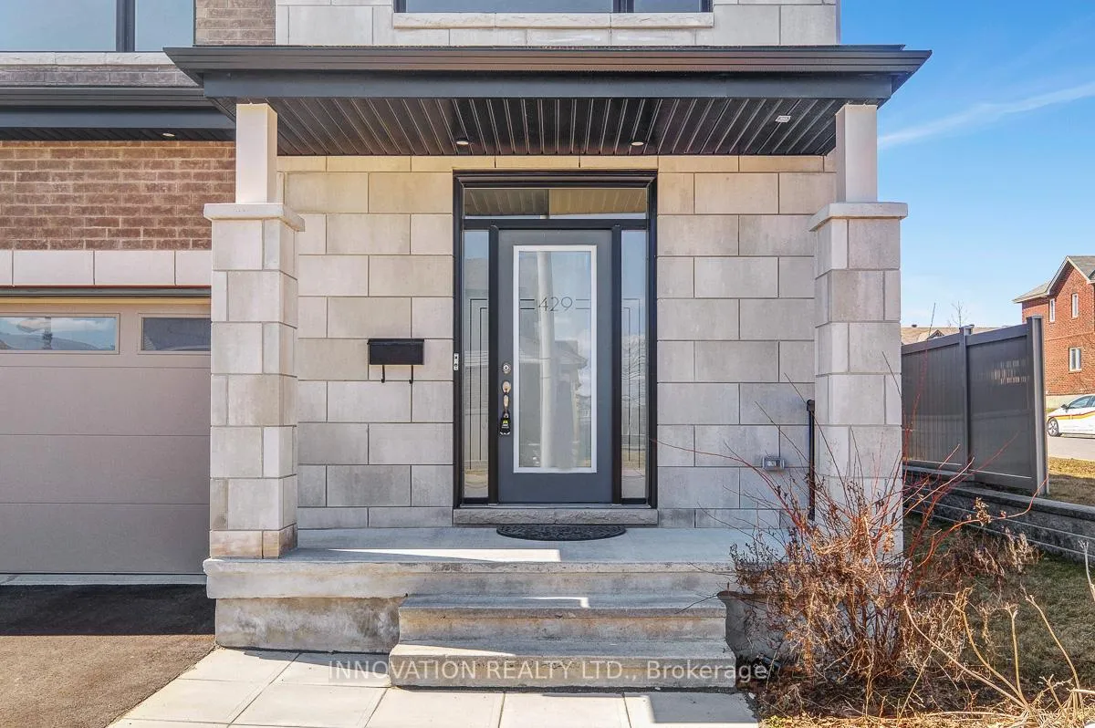 Photo 3 of 429 Fernside Street, Ottawa, Leitrim — HOMEH