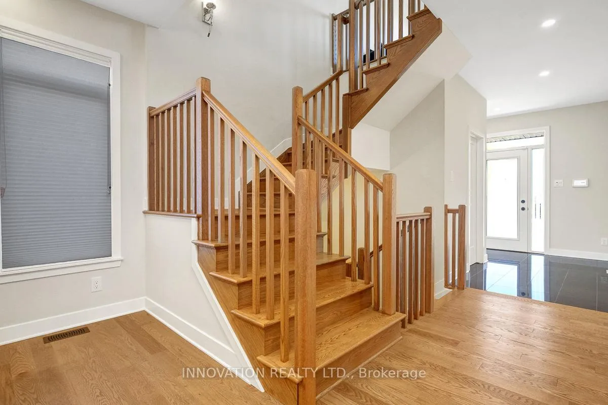 Photo 4 of 429 Fernside Street, Ottawa, Leitrim — HOMEH