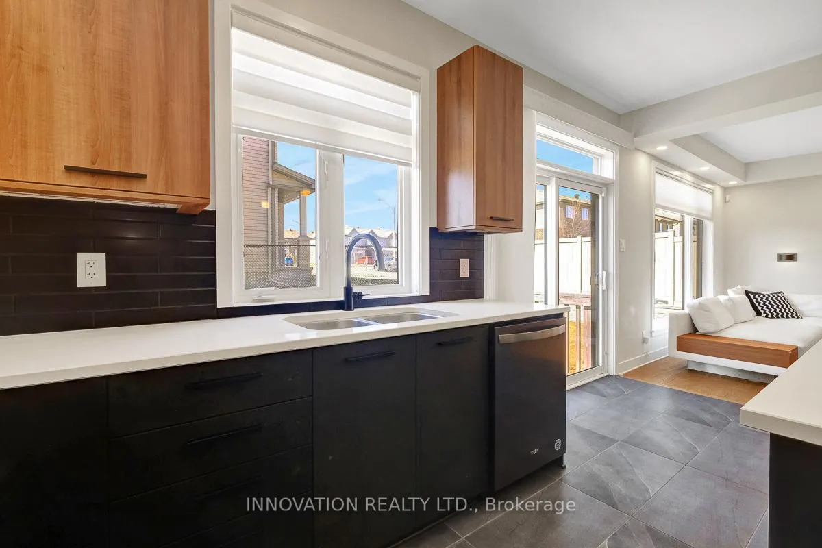 Photo 18 of 429 Fernside Street, Ottawa, Leitrim — HOMEH