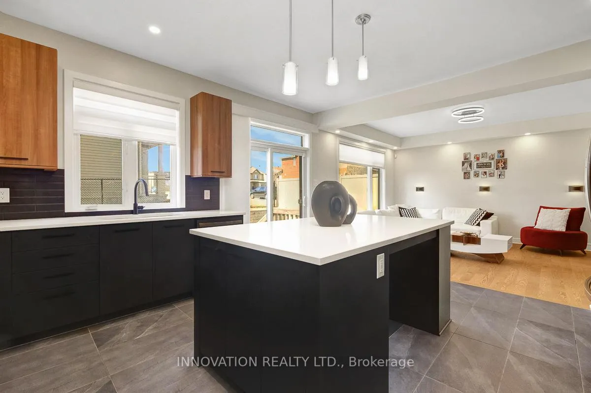 Photo 21 of 429 Fernside Street, Ottawa, Leitrim — HOMEH