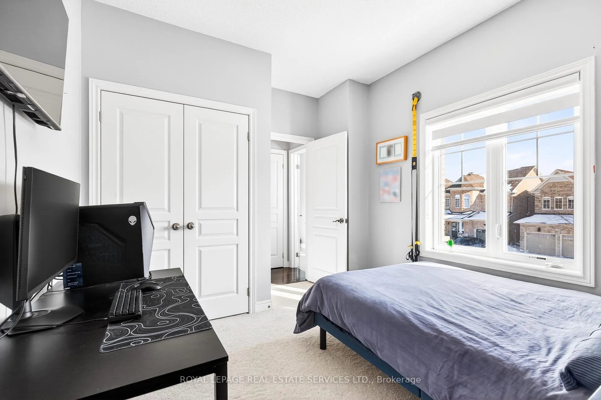 Photo 28 of 305 Moody Drive, Vaughan, Kleinburg — HOMEH