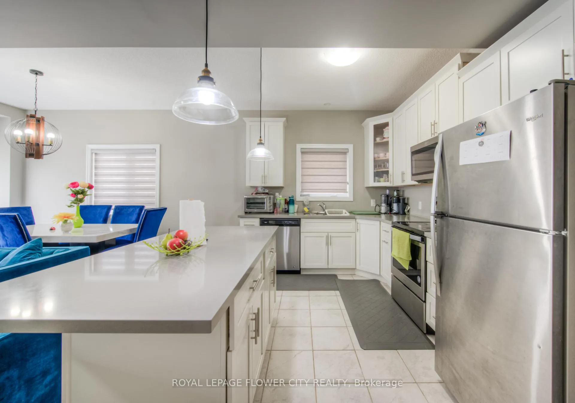 Photo 9 of 43 Pondcliffe Drive, Kitchener — HOMEH