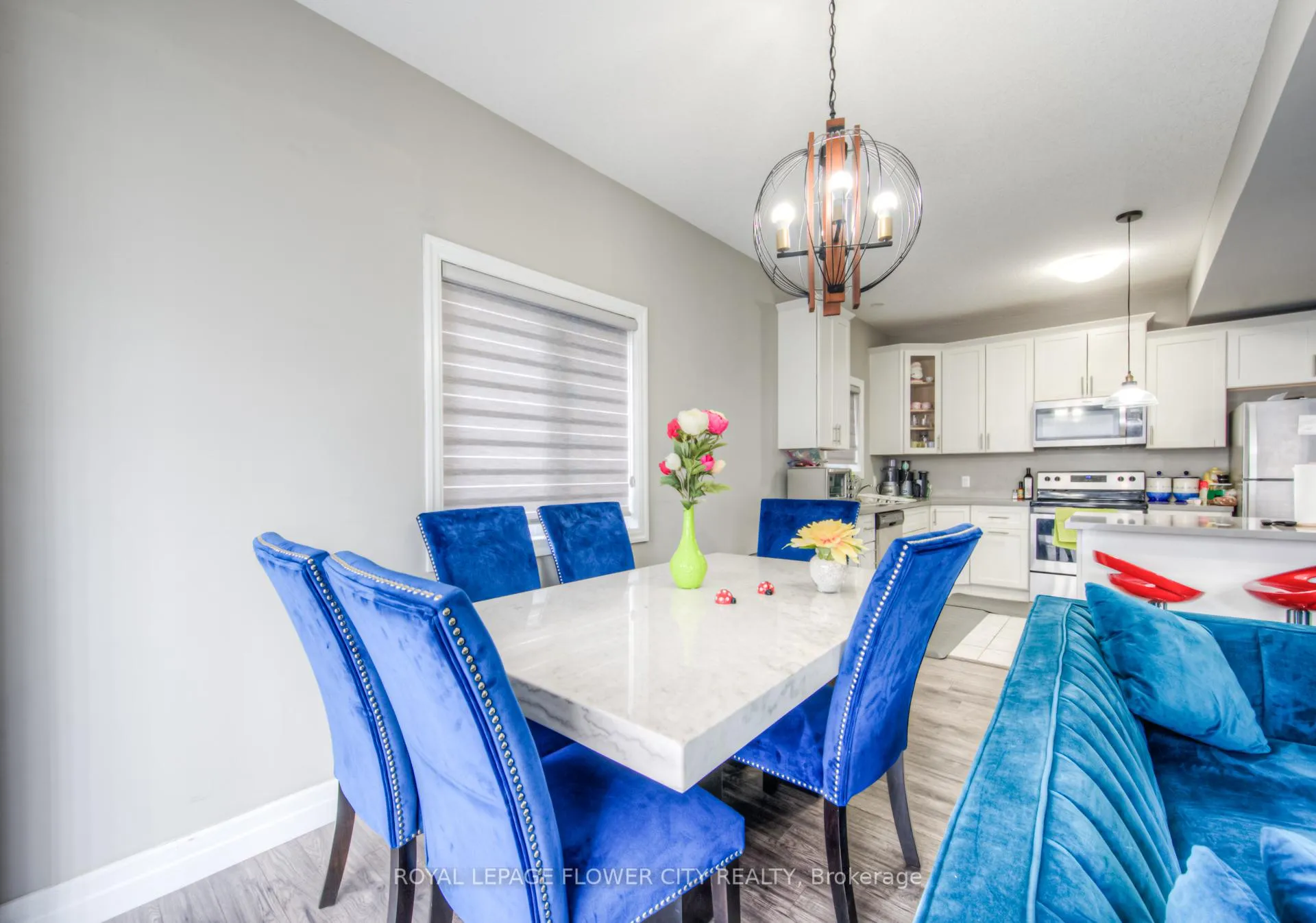 Photo 16 of 43 Pondcliffe Drive, Kitchener — HOMEH