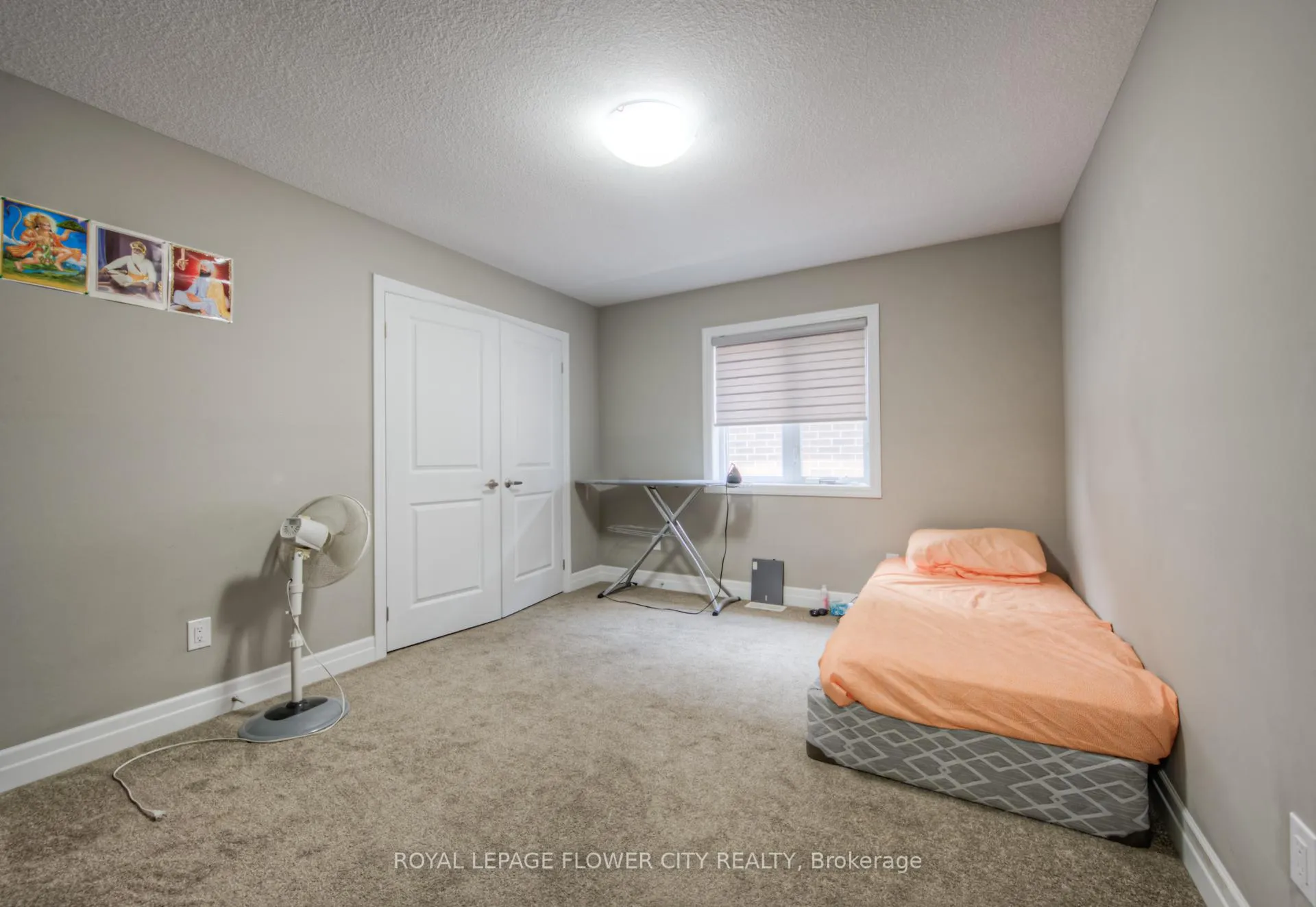 Photo 26 of 43 Pondcliffe Drive, Kitchener — HOMEH