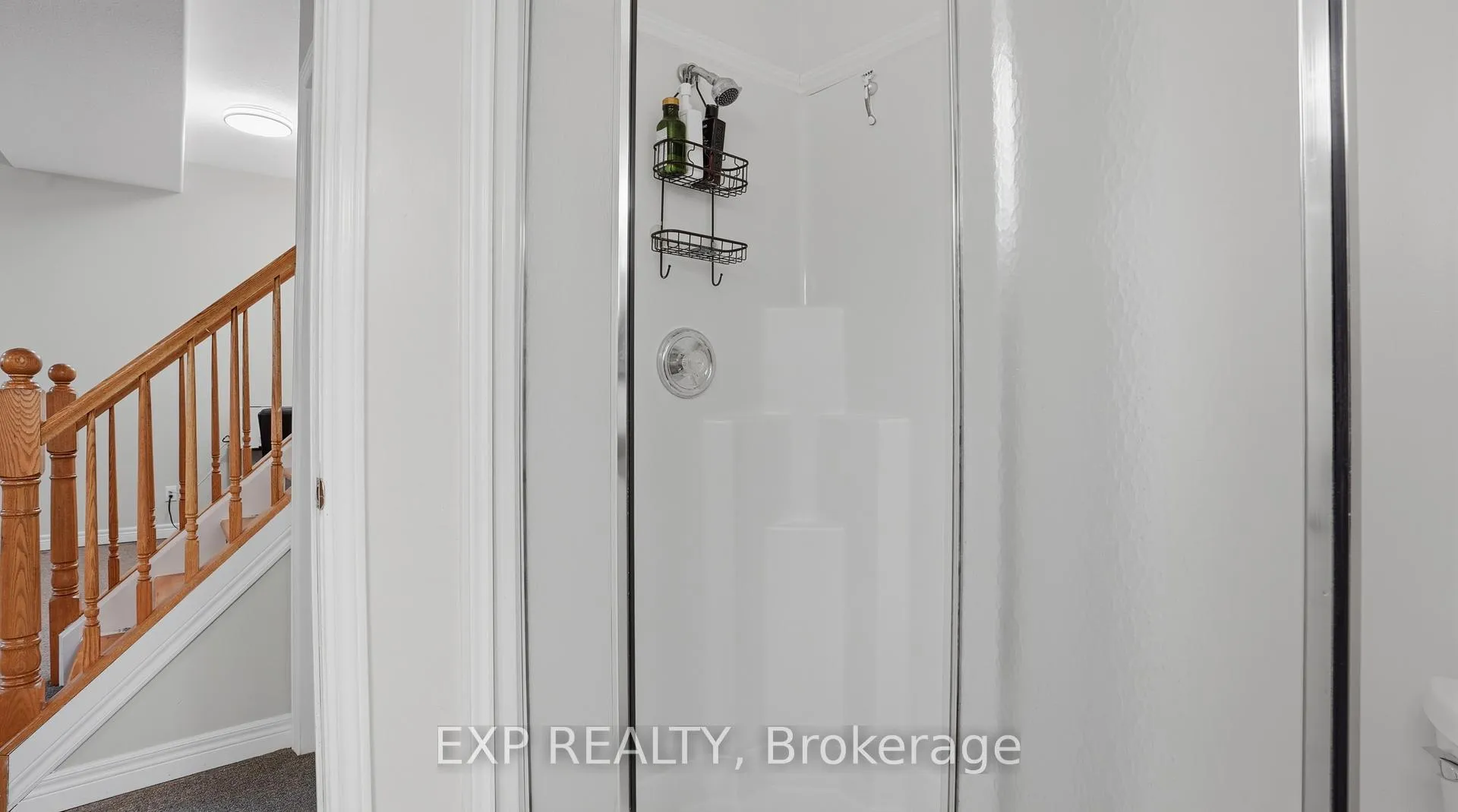 Photo 17 of 8195 Woodsview Crescent, Niagara Falls, Ascot — HOMEH