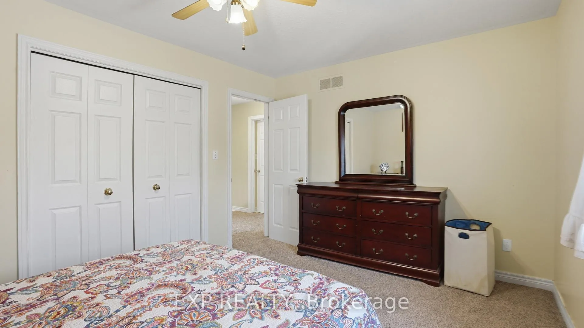 Photo 18 of 8195 Woodsview Crescent, Niagara Falls, Ascot — HOMEH