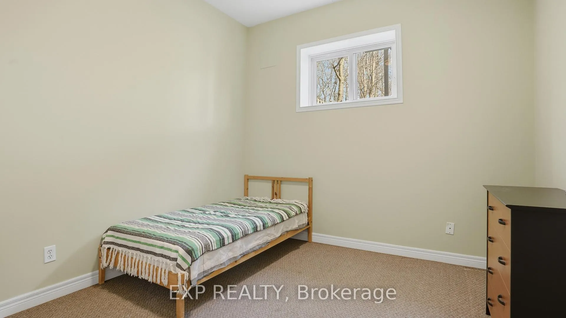Photo 22 of 8195 Woodsview Crescent, Niagara Falls, Ascot — HOMEH