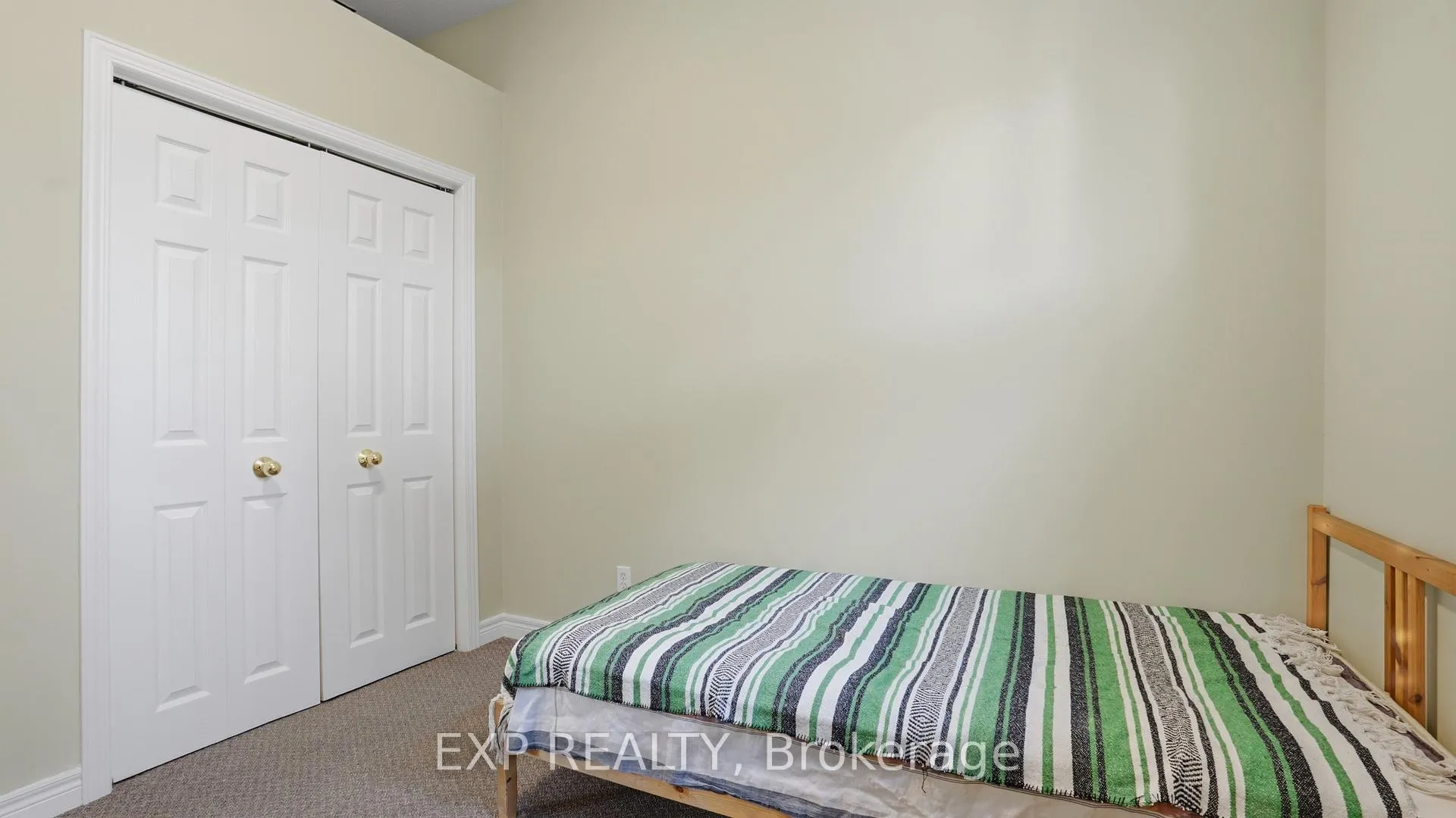 Photo 23 of 8195 Woodsview Crescent, Niagara Falls, Ascot — HOMEH