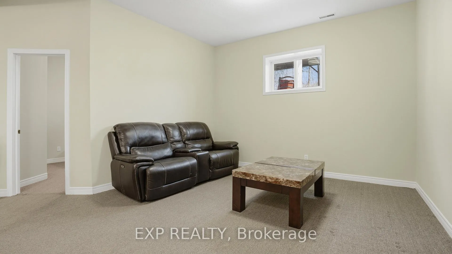 Photo 27 of 8195 Woodsview Crescent, Niagara Falls, Ascot — HOMEH