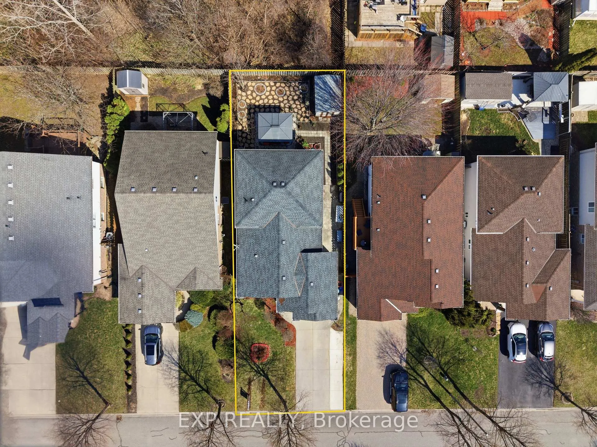 Photo 41 of 8195 Woodsview Crescent, Niagara Falls, Ascot — HOMEH