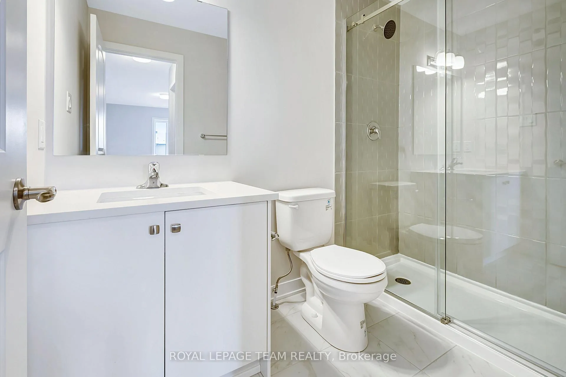 Photo 11 of 904 Parnian Private, Ottawa, Barrhaven - Half Moon Bay — HOMEH