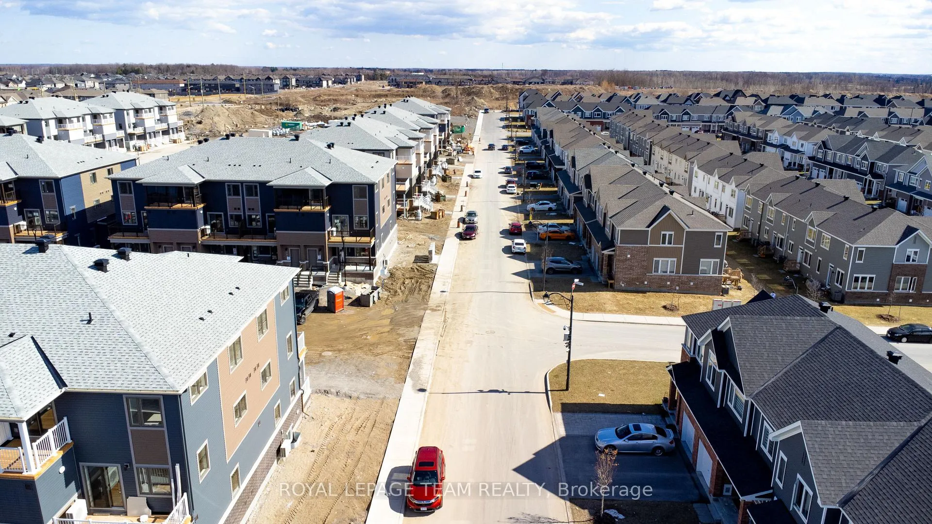 Photo 18 of 904 Parnian Private, Ottawa, Barrhaven - Half Moon Bay — HOMEH