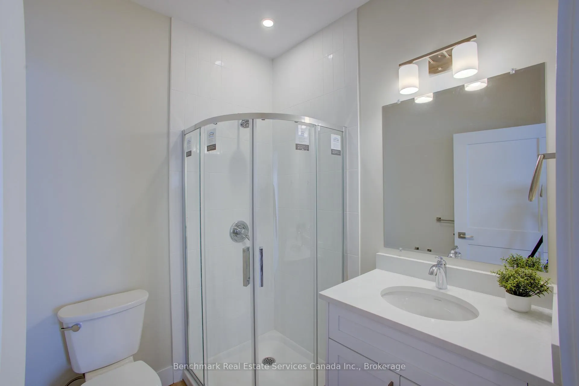 Photo 5 of Unit 54, 1182 Queen Street, Kincardine — HOMEH