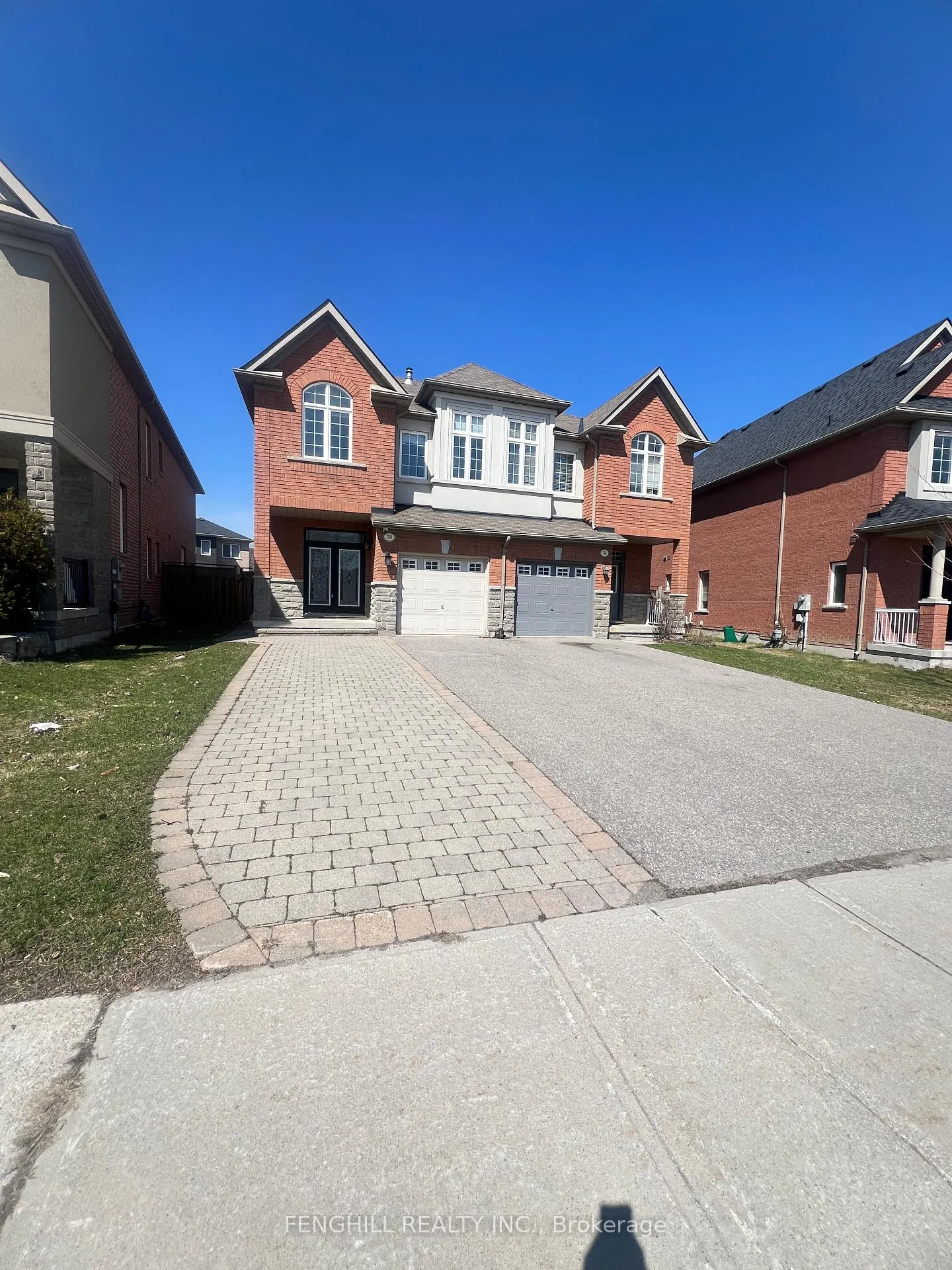 Photo 2 of 78 Autumn Hill Boulevard, Vaughan, Patterson — HOMEH