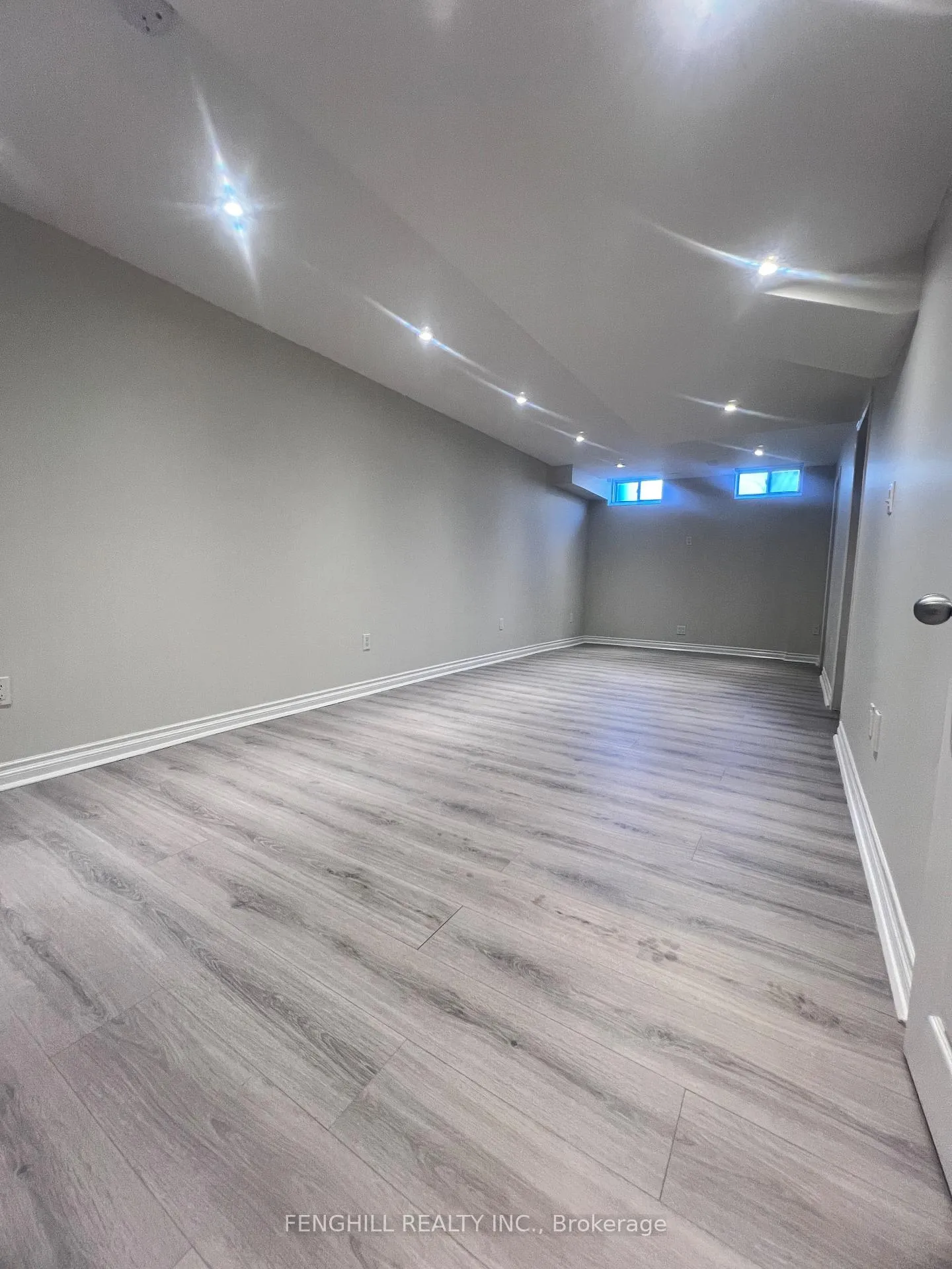 Photo 23 of 78 Autumn Hill Boulevard, Vaughan, Patterson — HOMEH