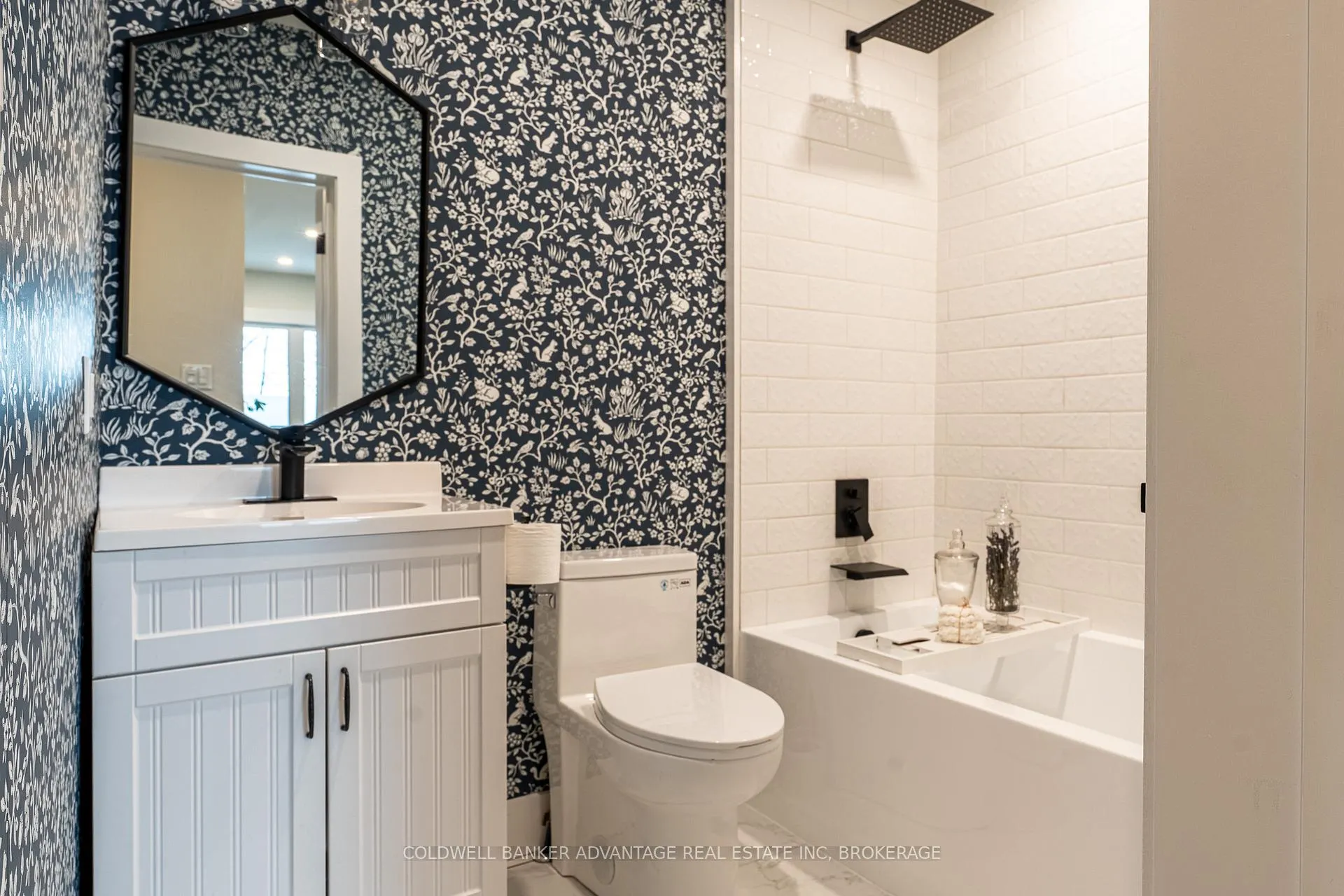 Photo 21 of 1013 Hwy 20 W, Pelham, North Pelham — HOMEH