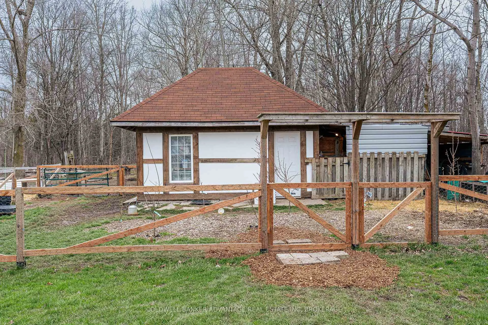 Photo 33 of 1013 Hwy 20 W, Pelham, North Pelham — HOMEH