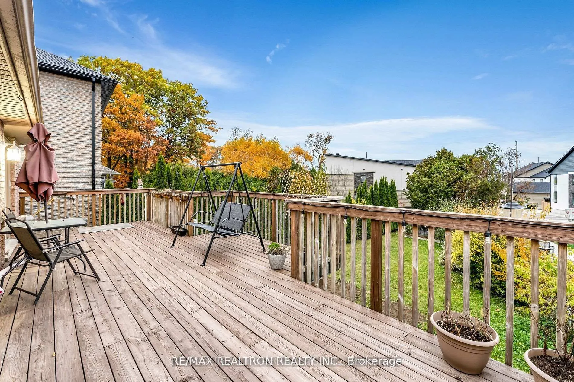 Photo 5 of 7 Margaret Drive, Barrie, East Bayfield — HOMEH