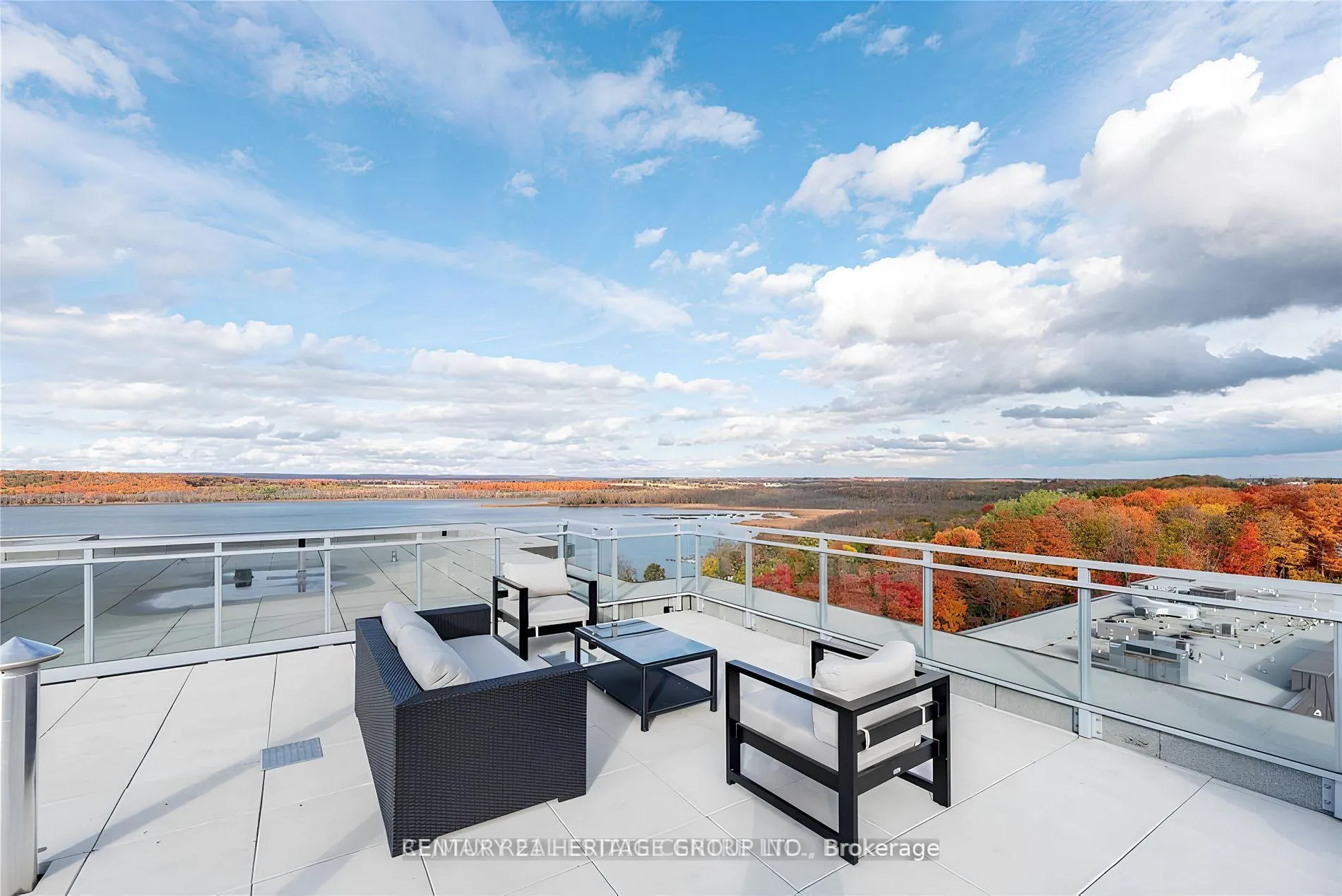 Photo 31 of Unit 611, 58 Lakeside Terrace, Barrie, Little Lake — HOMEH