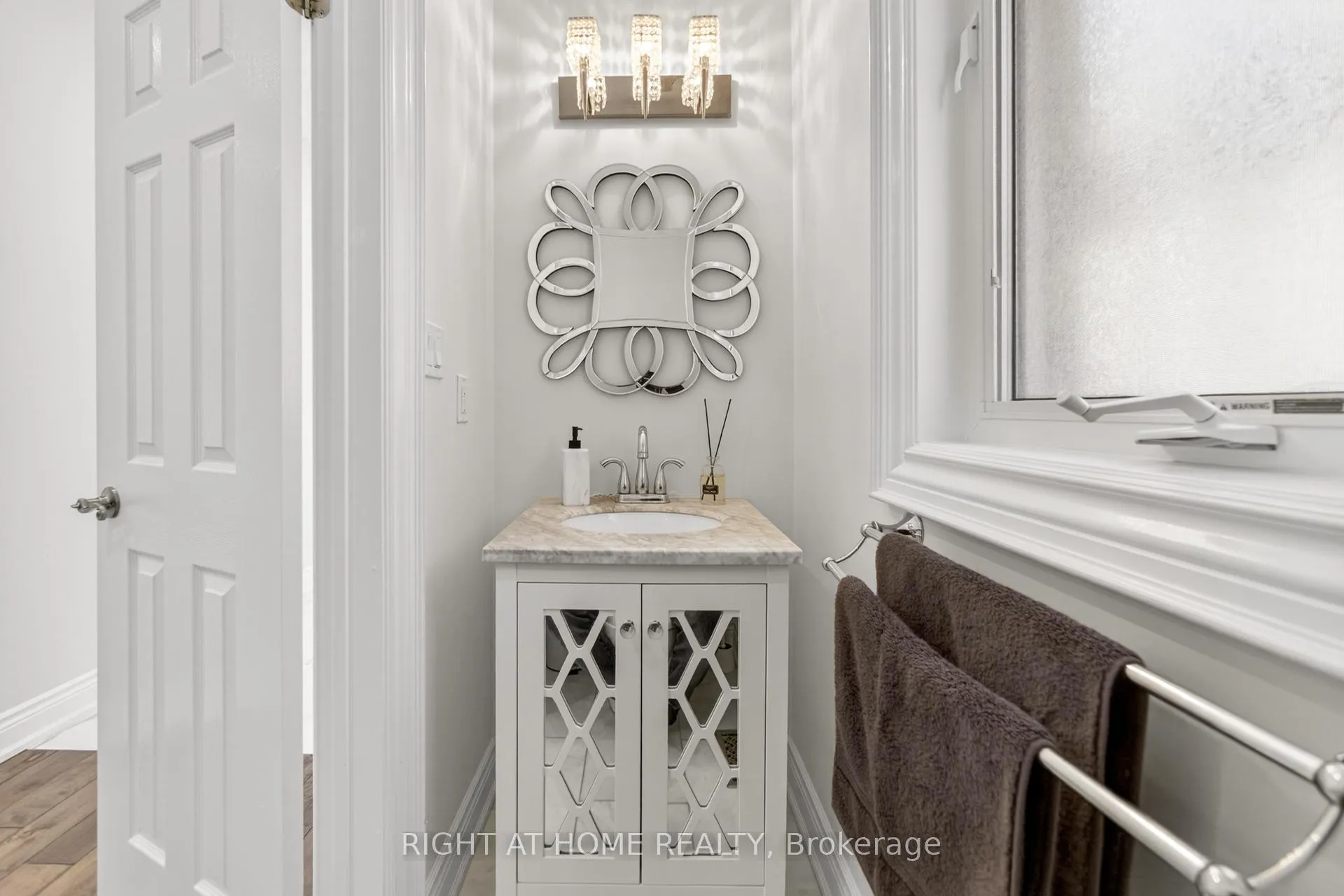 Photo 7 of 784 Dow Landing, Milton, Coates — HOMEH