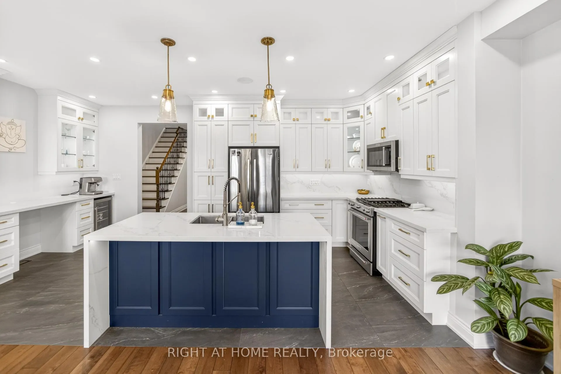 Photo 13 of 784 Dow Landing, Milton, Coates — HOMEH